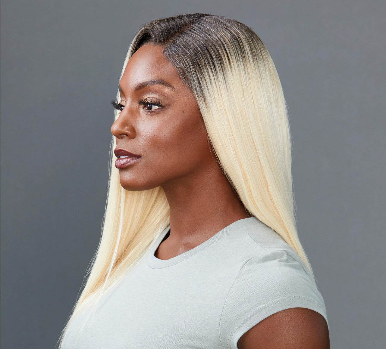 Blonde (#613) with Dark Roots (#1B)||carousel