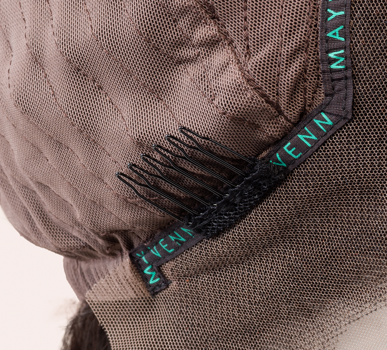 Natural Black||carousel