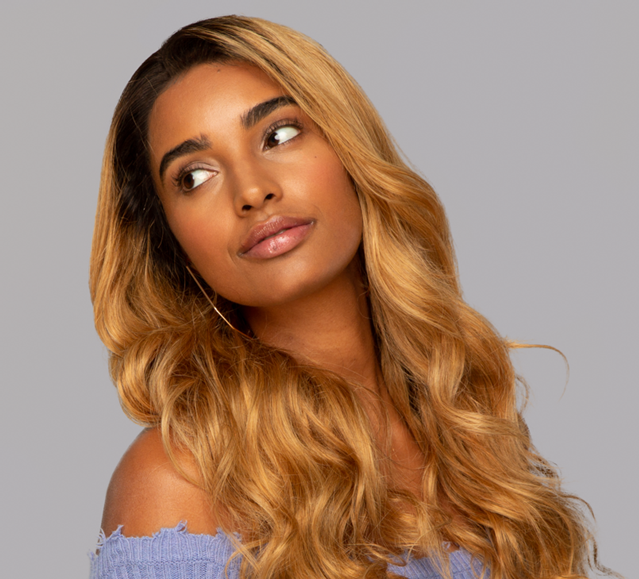 Dark Blonde (#27) with Dark Roots (#1B)||carousel
