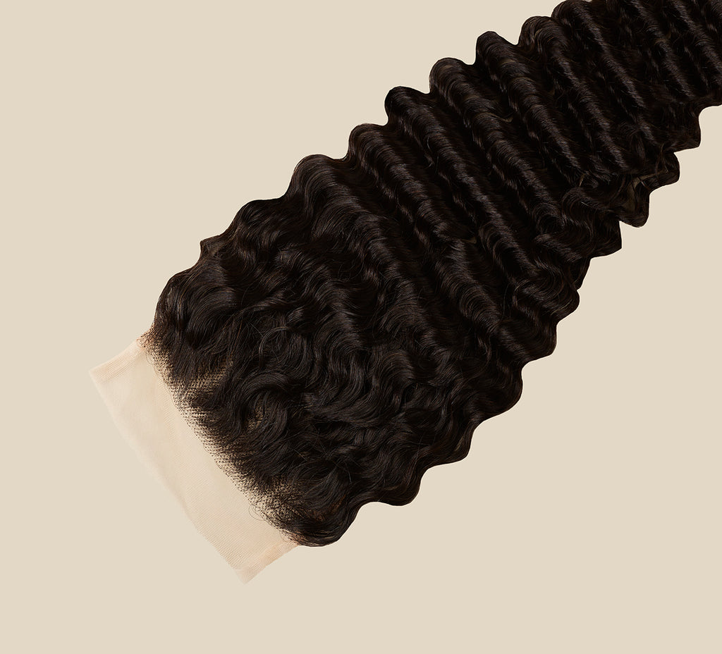 Natural black Brazilian water wave 5x5 transparent lace closure laid flat