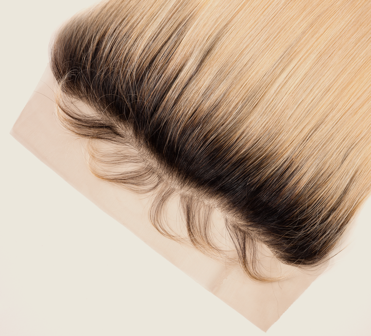 Blonde (#613) with Dark Roots (#1B)||carousel