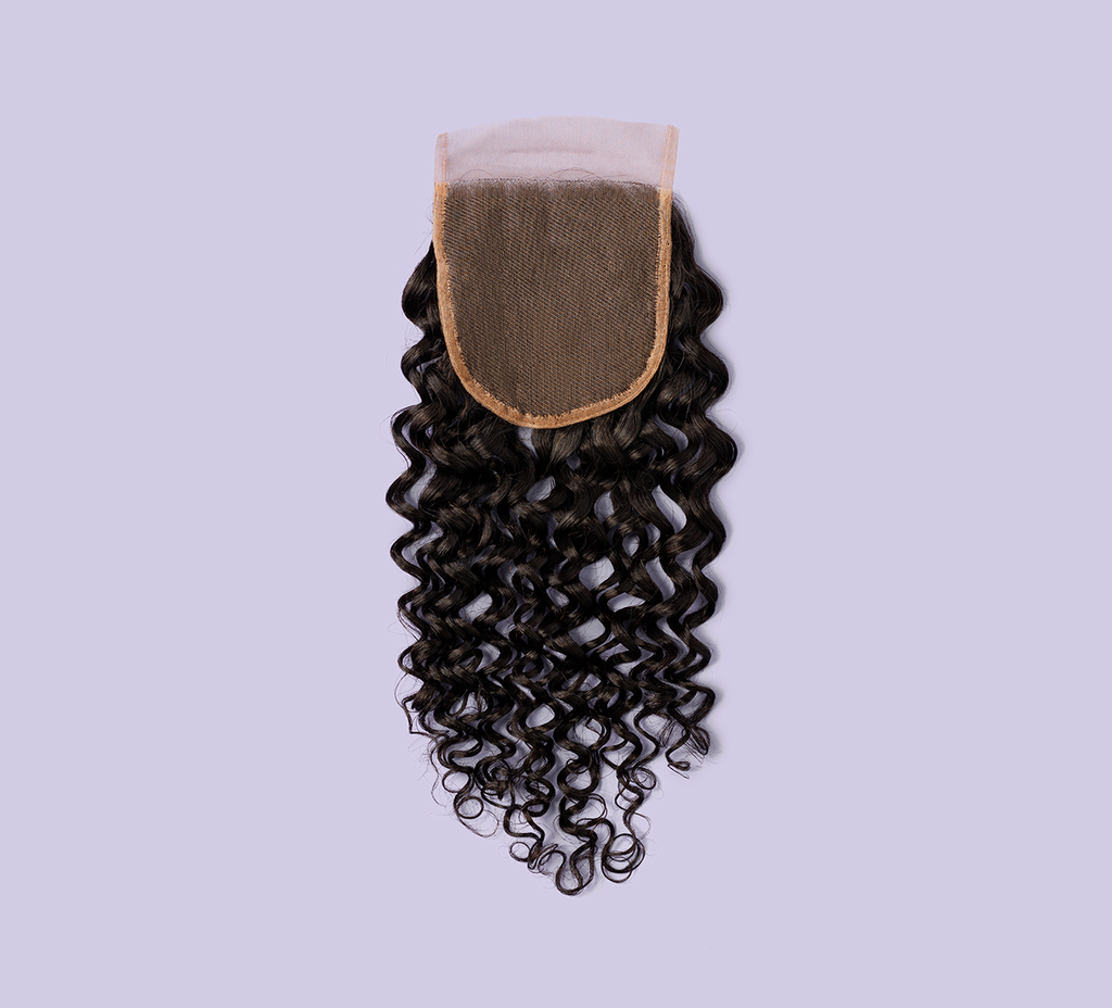 Color swatch of natural black virgin Brazilian water wave 4x4 closure hair
