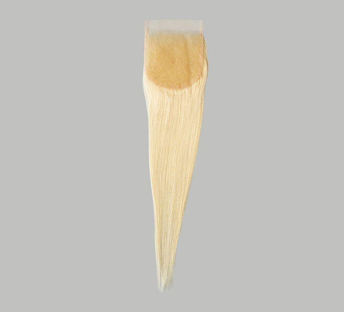 Color swatch of 613 blonde virgin Indian straight HD closure hair