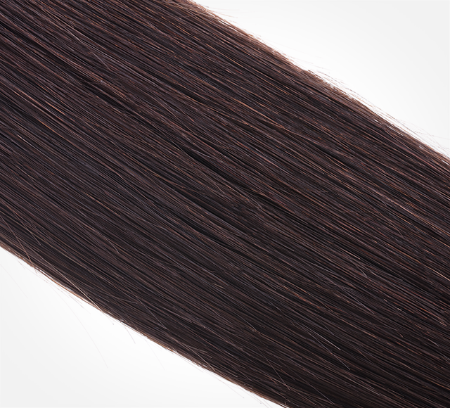 Body wave human hair swatch attached to the stylist sample ring